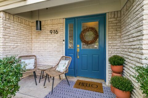 916 Willow Way, Benbrook, TX 76126 — photo 2