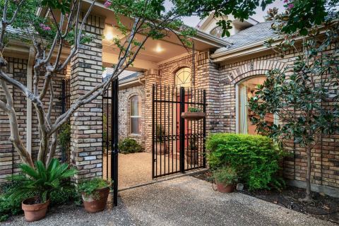11904 Forest Lakes Lane, Dallas, TX 75230 — photo 2