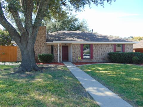 809 Broadmoor Drive, Mesquite, TX 75149 — photo 2