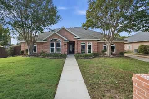 405 Montreal Drive