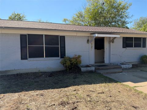127 Wanda Way, Burleson