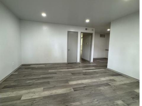 5645 Gaston Avenue 214, Dallas