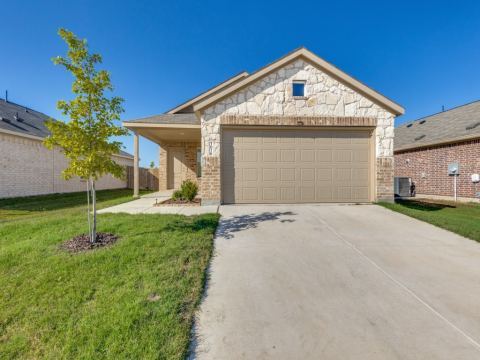 1016 Cortijo Way, Fort Worth