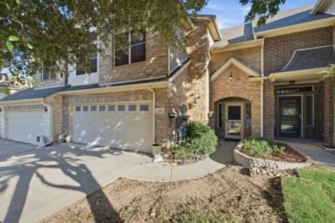 170 Greathouse Village, Decatur