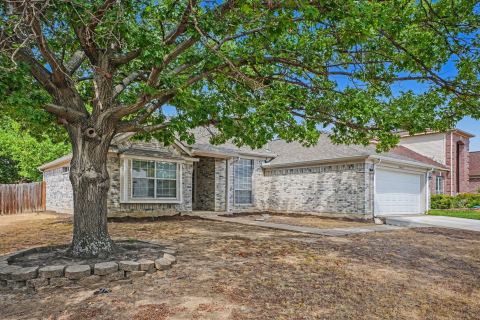 5612 Greenwich Drive, Arlington