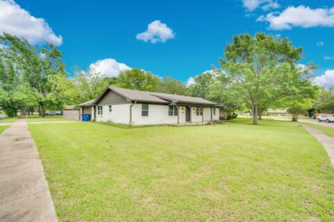 1104 Williamsburg Drive, Ennis, TX 75119 — photo 2
