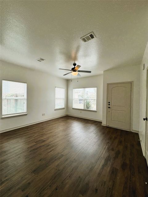212 Lasso Circle, Mabank, TX 75143 — photo 3