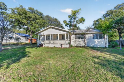 2928 Delaware Trail