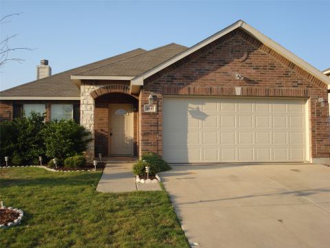 4645 Pangolin Drive, Fort Worth