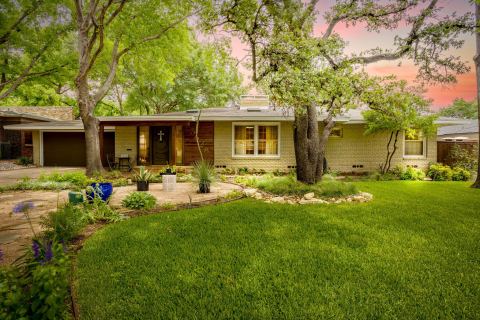 3628 Manderly Place, Fort Worth