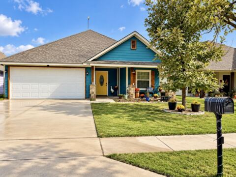 228 Firefly Drive, Springtown
