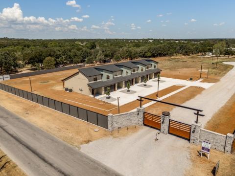 1001 Agua Escondida Court, Springtown, TX 76082 — photo 2