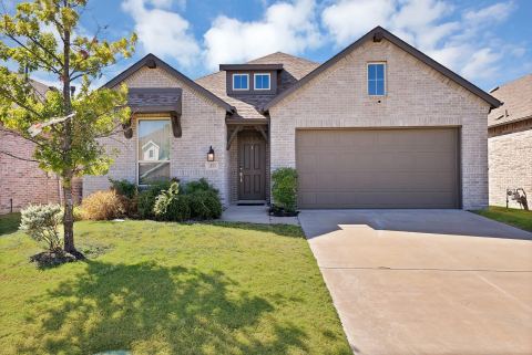 1553 Wyler Drive, Forney