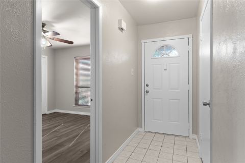 2200 Etain Road, Irving