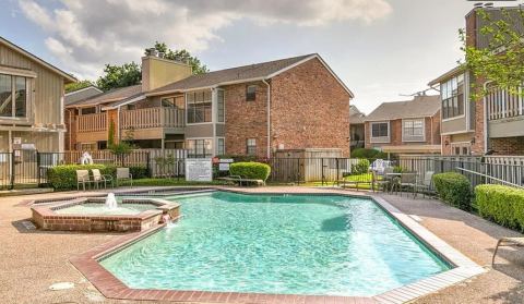 2700 Silver Creek Drive 166