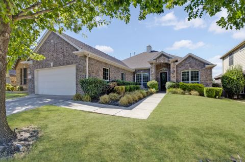 4112 Red Wolfe Road, Denton