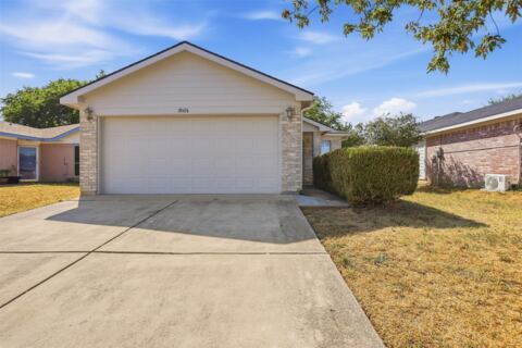 10616 Shadywood Drive, Fort Worth