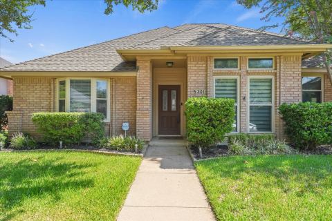 5301 Bugle Lane, Colleyville