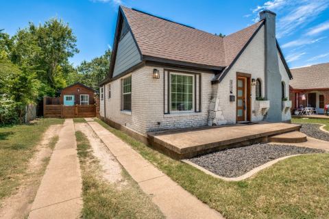 2744 Catherine Street, Dallas