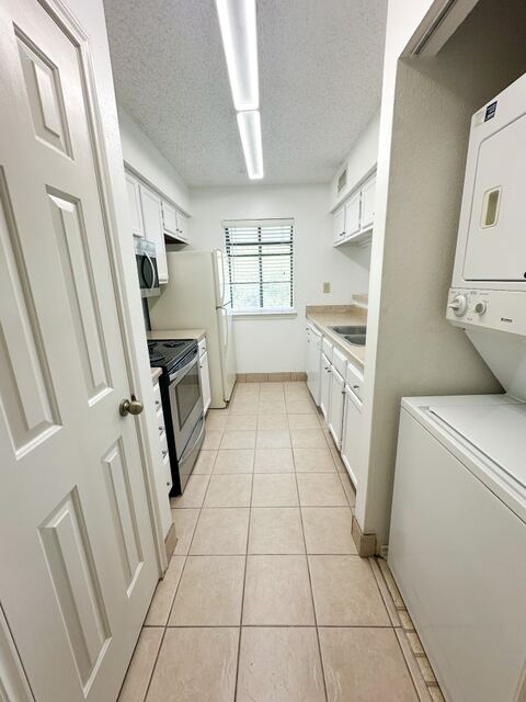 16301 Ledgemont Lane 273B, Addison, TX 75001 — photo 2