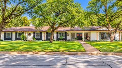 1650 Azteca Drive, Fort Worth