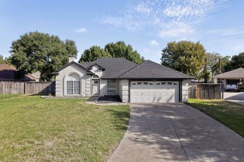 2662 Village Green Drive