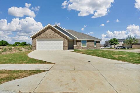 4036 Tarpon Springs Drive, Fort Worth