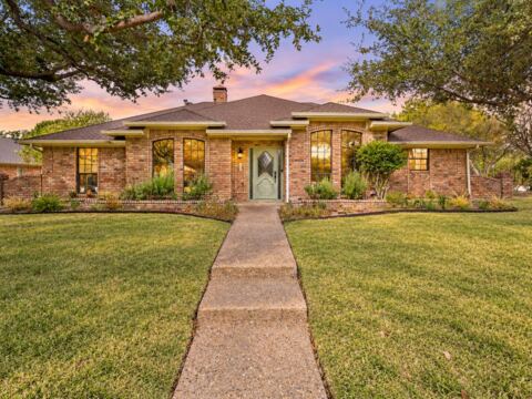 10123 Candlebrook Drive, Dallas