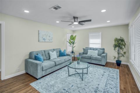 805 Ross Trail, Arlington