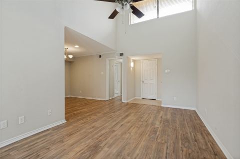 16301 Ledgemont Lane 277, Addison, TX 75001 — photo 2