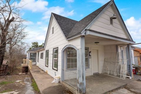 1915 Alaska Avenue, Dallas