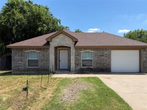 5500 David Strickland Road, Fort Worth