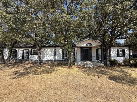 986 County Road 1785, Sunset, TX 76270 — photo 2