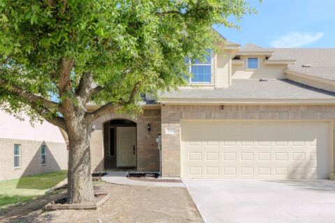 230 Greathouse Village, Decatur, TX 76234 — photo 3