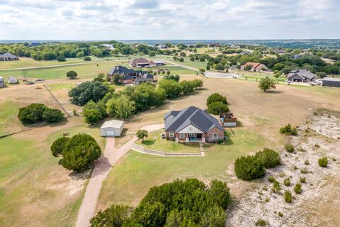 124 Stonewick Drive, Cresson, TX 76035 — photo 2