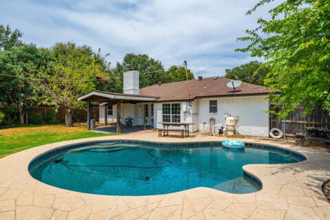 4633 Saldana Drive, Fort Worth