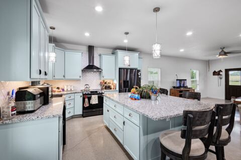 124 County Road 4511, Decatur