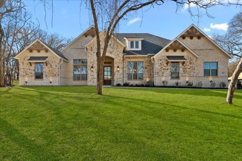 687 Bent Tree Lane, Weatherford