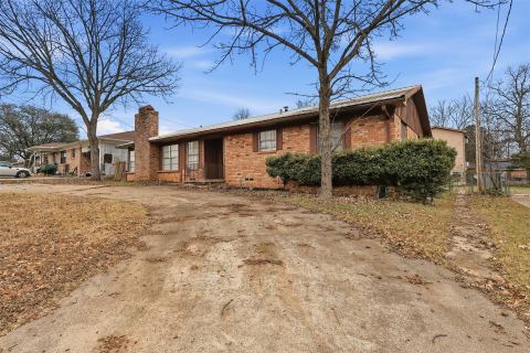 128 Laura Drive, Mineola, TX 75773 — photo 2