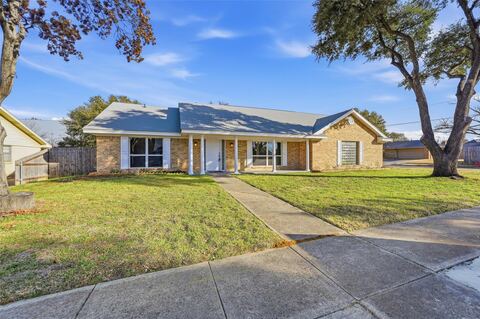 3301 Peachtree Lane, Pantego, TX 76013 — photo 3
