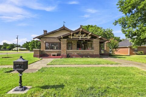 701 Pecan Street, Honey Grove, TX 75446 — photo 2