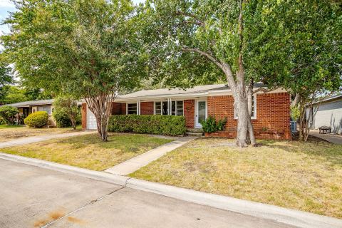 5736 Tracyne Drive, Westworth Village, TX 76114 — photo 2