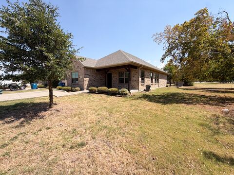 161 E Canton Street, Palmer, TX 75152 — photo 2