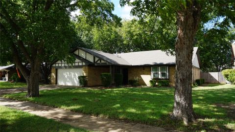 2701 Meadow Creek Drive, Bedford
