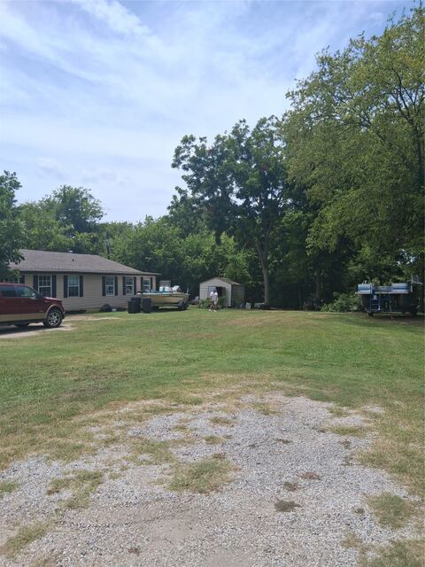 547 Fm 513 S, Lone Oak