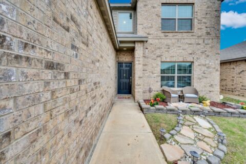 917 Clark Drive, Ferris, TX 75125 — photo 2