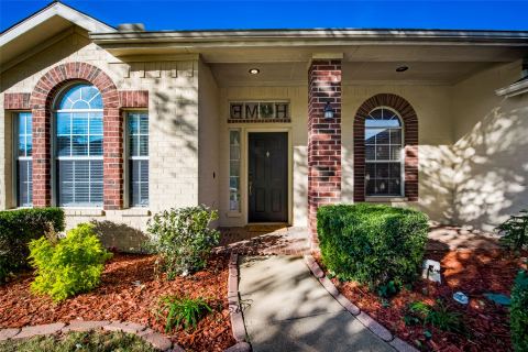 2732 Excalibur Drive, Grand Prairie