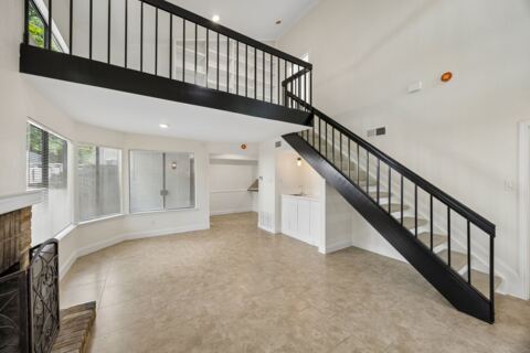 18040 Midway Road 218, Dallas