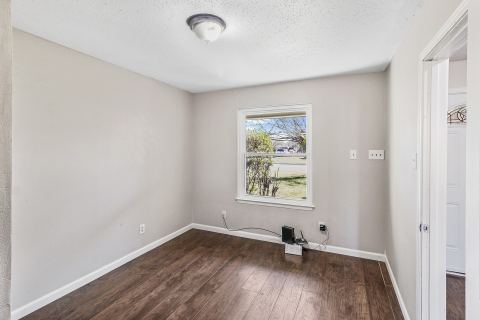 3241 Oak Timber Drive, Forest Hill, TX 76119 — photo 2