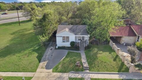 2813 S Wesleyan Drive, Fort Worth